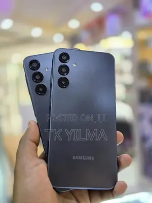 Photo - New Samsung Galaxy A16 128 GB Black