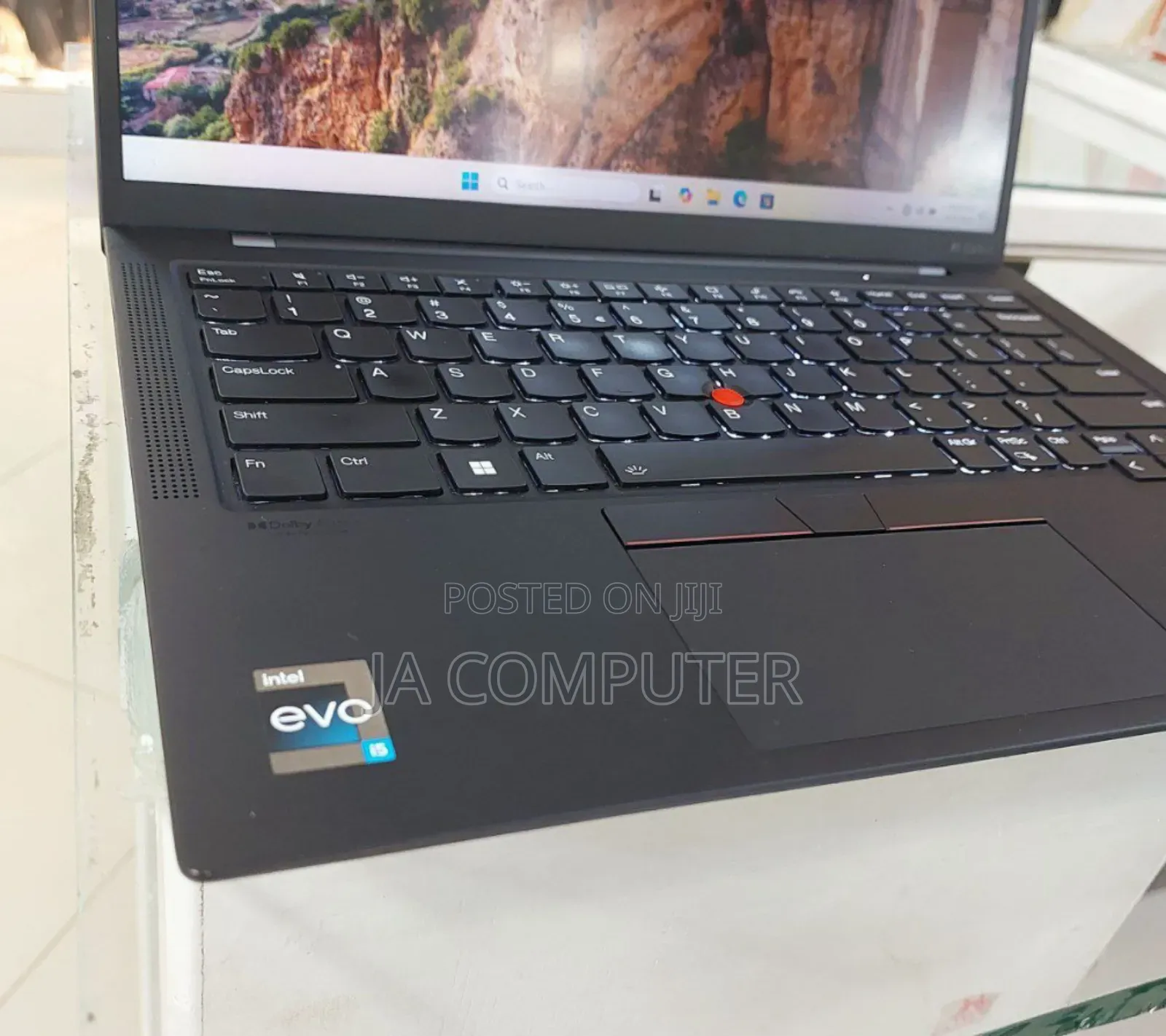 New Laptop Lenovo ThinkPad X1 Carbon 16GB Intel Core I5 SSD 512GB