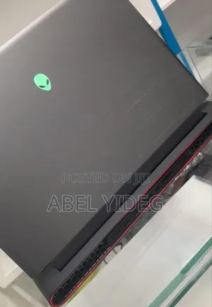 New Laptop Alienware M15 R3 16GB Intel Core I9 SSD 1T