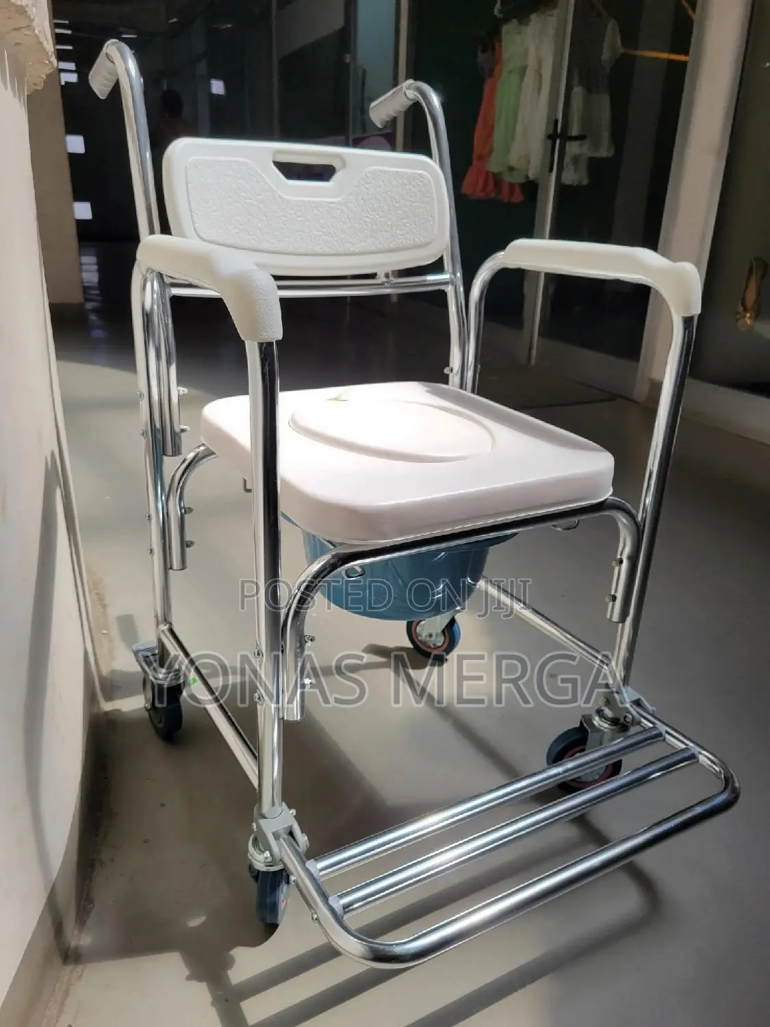 Commode Toilet Rolling Shower Chair፶對rolling Сommode.2wheels