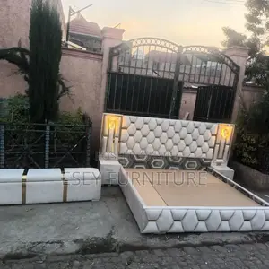 Photo - 1.80 Full Set Bed Very Comfortable