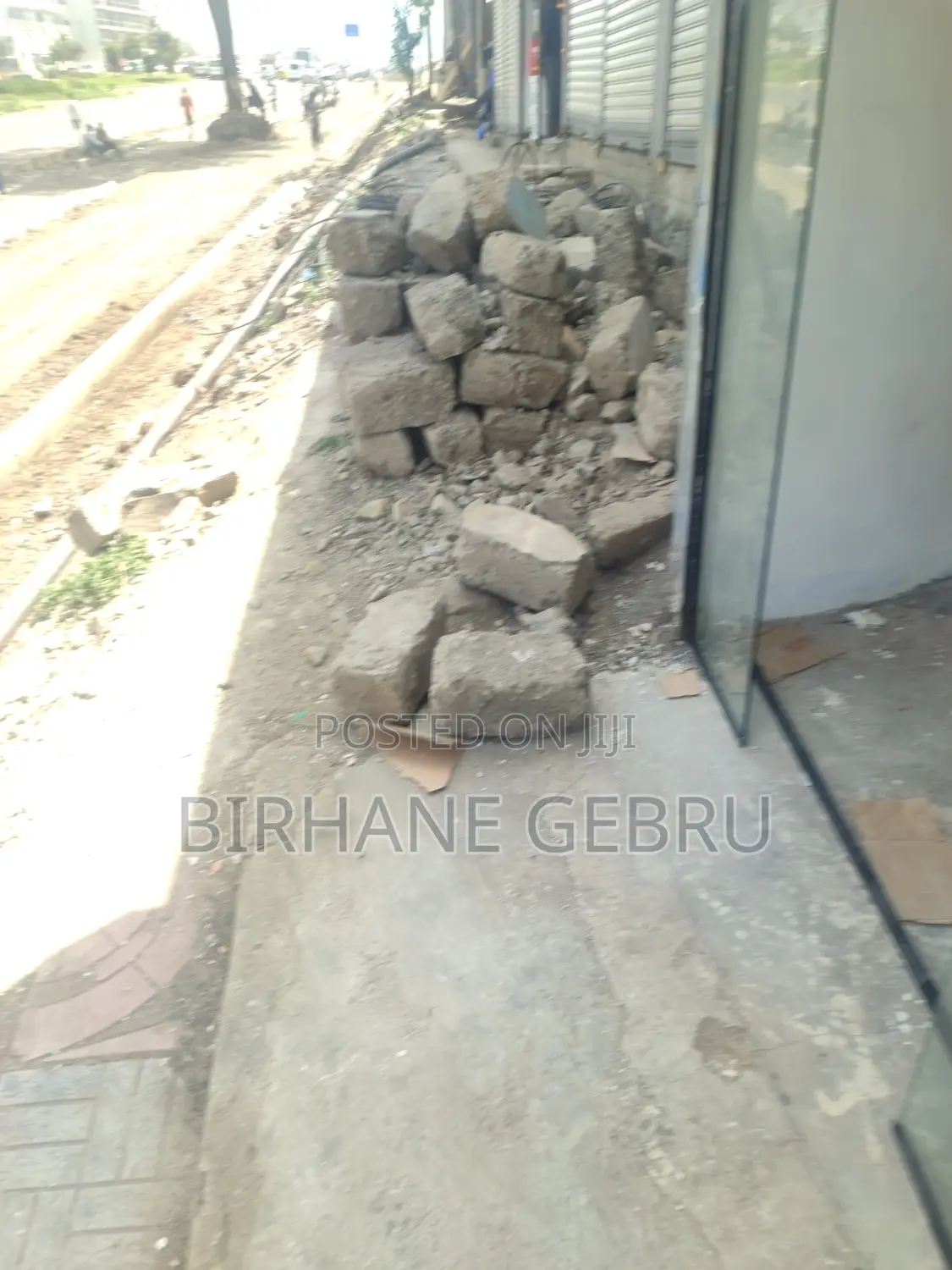 Shop Rent for Spare Part.Cermic and Other