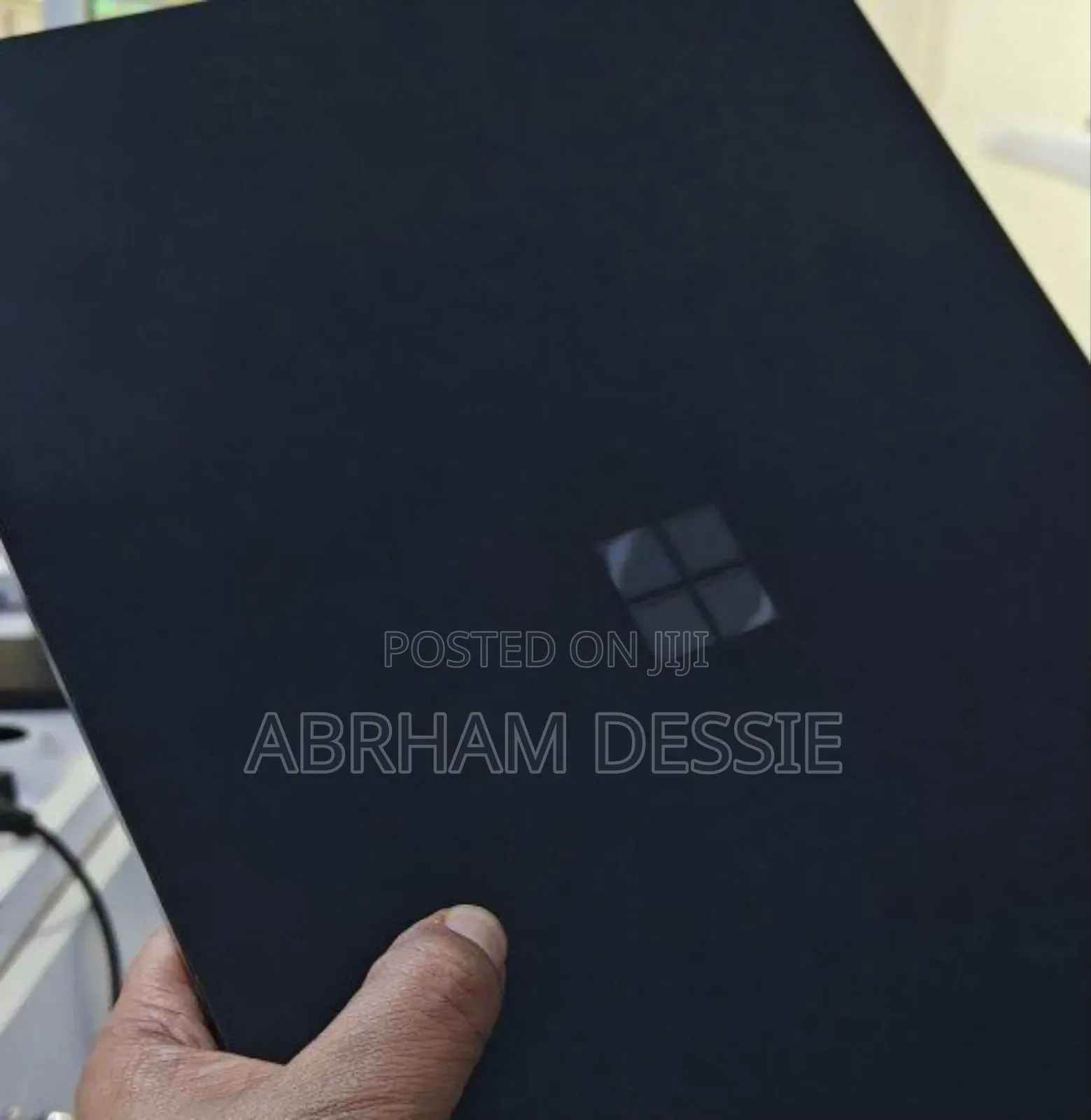 New Laptop Microsoft Surface Book 3 8GB AMD Ryzen 5 SSD 256GB