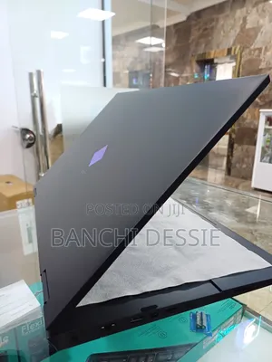 New Laptop HP Omen 17 32GB Intel Core I7 SSD 2T