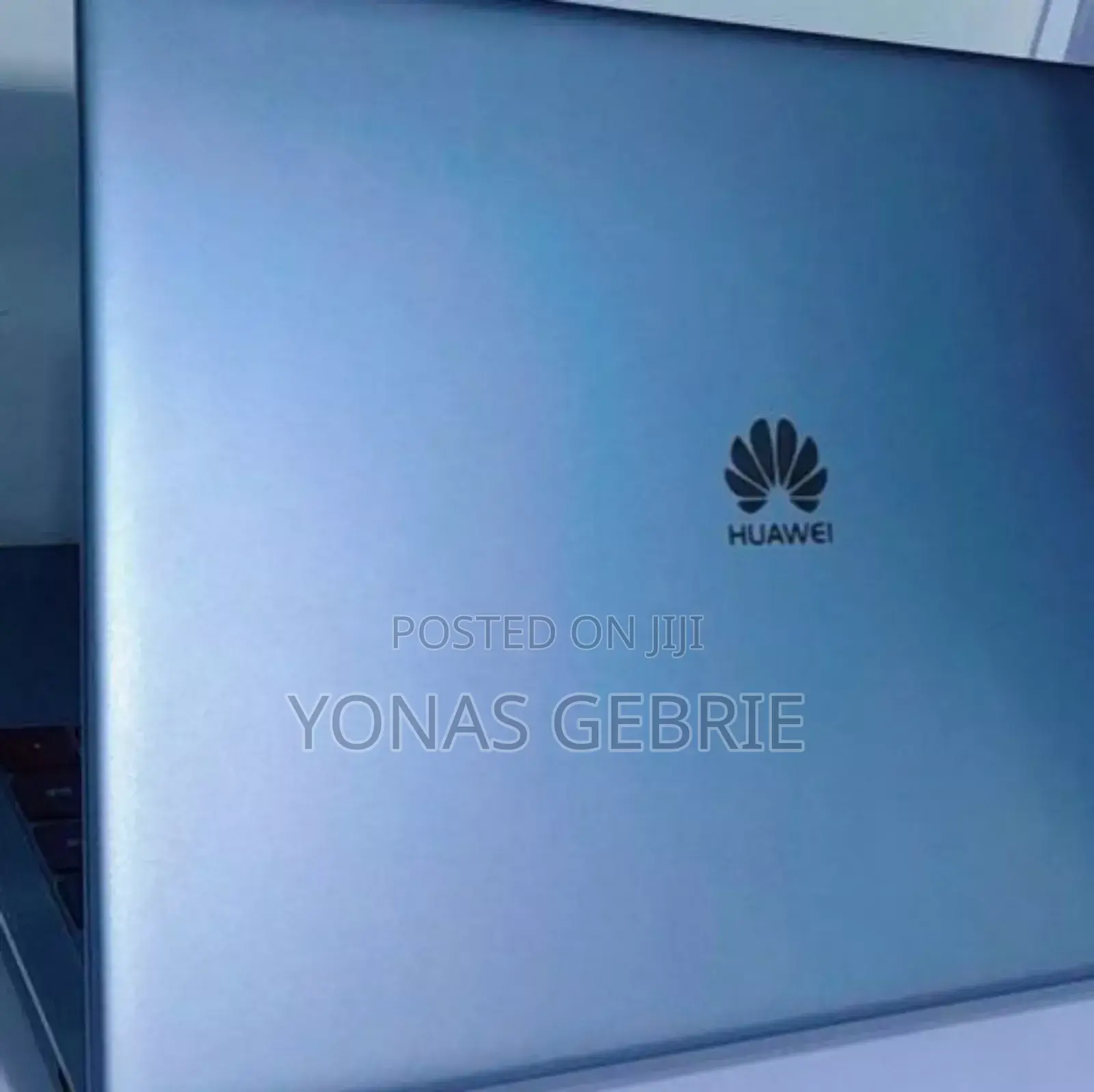 New Laptop Huawei MateBook 13 WRT-W19E 8GB Intel Core I5 SSD 256GB