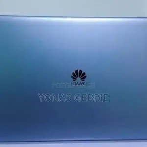 New Laptop Huawei MateBook 13 WRT-W19E 8GB Intel Core I5 SSD 256GB