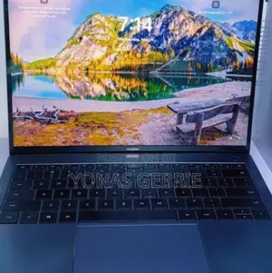 New Laptop Huawei MateBook 13 WRT-W19E 8GB Intel Core I5 SSD 256GB