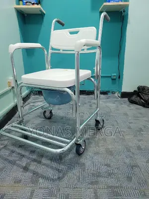 Photo - 3 In1 Imported胤commode Chair፰梉commode Toilet Home Use Modern