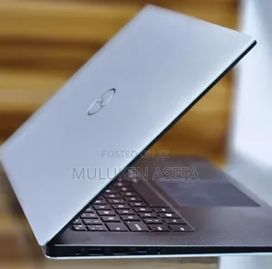 Photo - New Laptop Dell XPS 15 16GB Intel Core I7 SSD 512GB