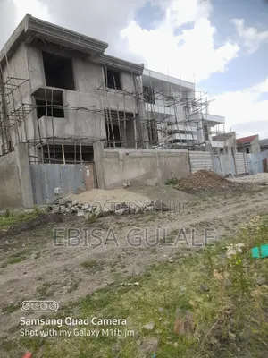 4bdrm Apartment in Yeka for rent