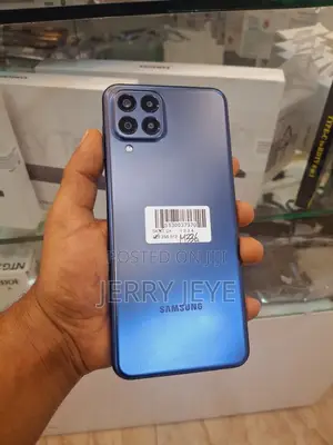New Samsung Galaxy M33 5G 128 GB Blue