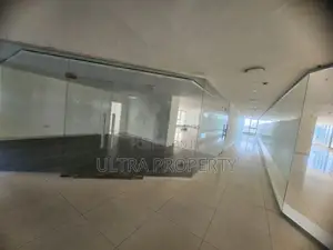 Office for Rent 600 SQM