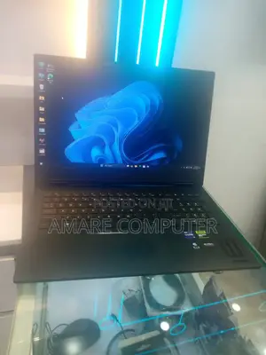 New Laptop HP Omen 16 16GB Intel Core I9 SSD 1T