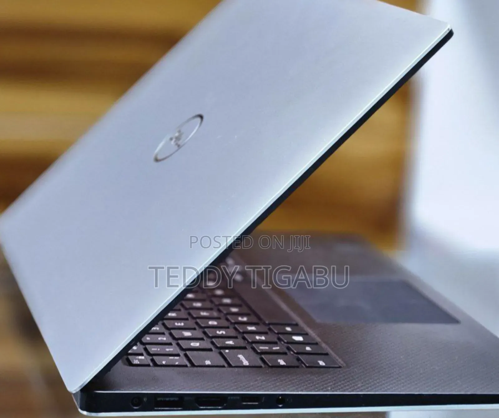 New Laptop Dell XPS 15 16GB Intel Core I7 SSD 512GB