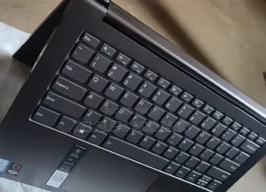 New Laptop Lenovo Yoga C930 16GB Intel Core I7 SSD 512GB