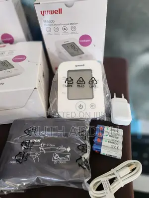 Photo - Blood Pressuer Monitor6分digital Blood Pressuer Monitor6好bp