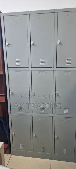 ዘመናዊ ሎከር Locker 9 Drawer
