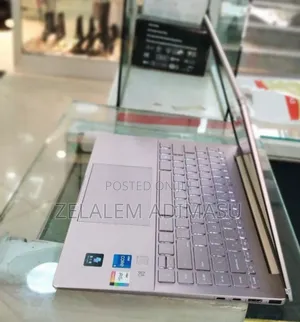 New Laptop HP Pavilion 11 16GB Intel Core I5 SSD 512GB