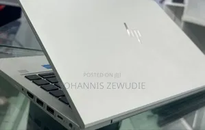 New Laptop HP EliteBook 840 G8 16GB Intel Core I7 SSD 512GB