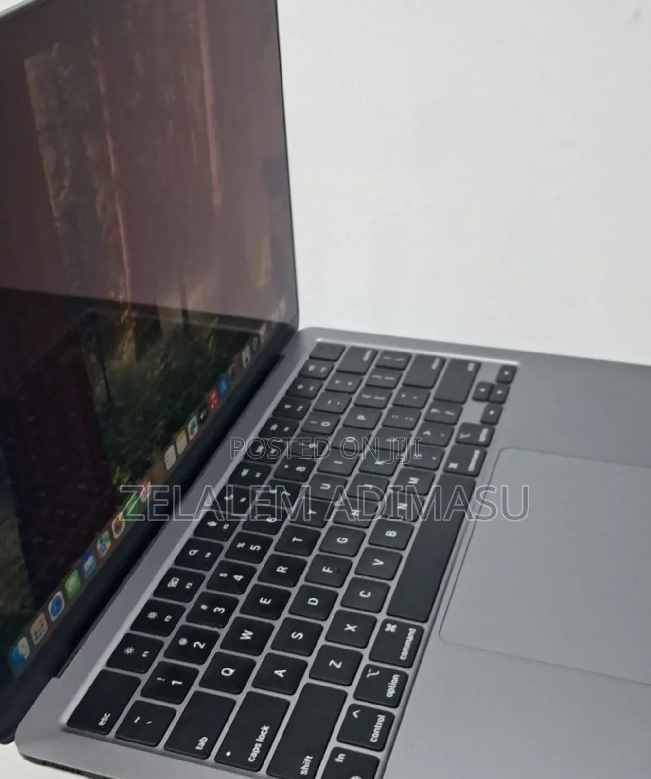 New Laptop Apple MacBook Air 2022 M2 8GB Intel Core M2 SSD 256GB