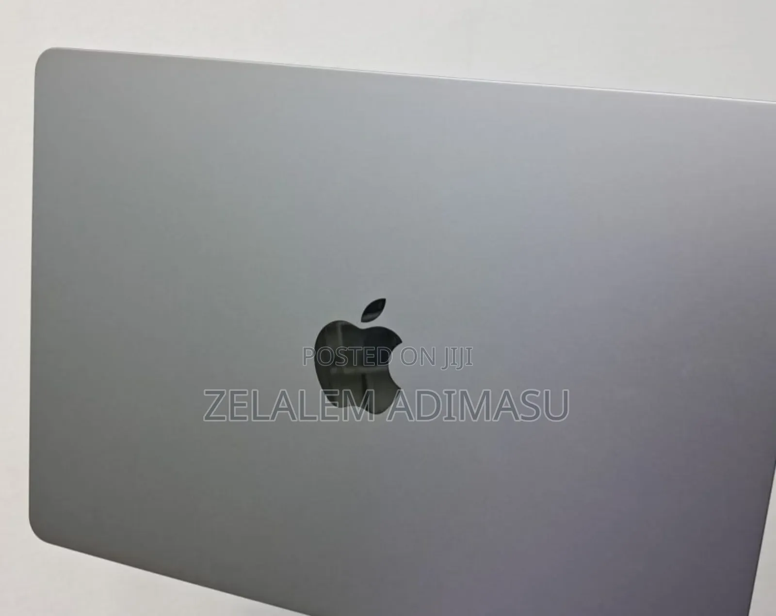 New Laptop Apple MacBook Air 2022 M2 8GB Intel Core M2 SSD 256GB