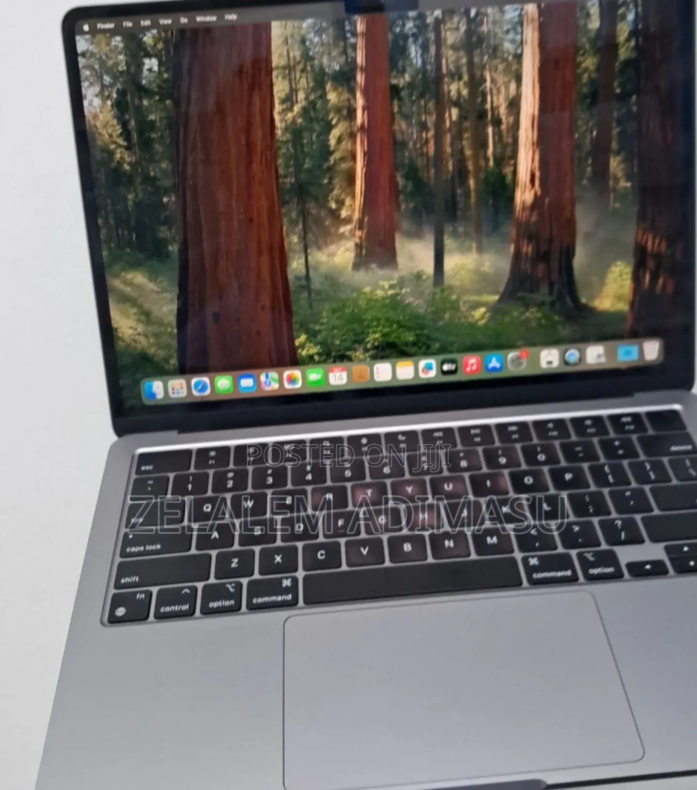 New Laptop Apple MacBook Air 2022 M2 8GB Intel Core M2 SSD 256GB