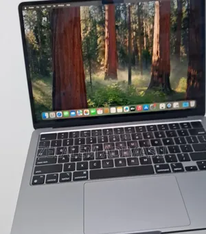 New Laptop Apple MacBook Air 2022 M2 8GB Intel Core M2 SSD 256GB