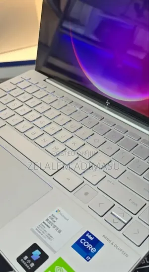 New Laptop HP Envy X360 16GB Intel Core I7 SSD 1T