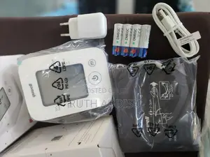 Photo - Digital Bp6同blood Pressuer Monitor Digital6同人bp Monitor