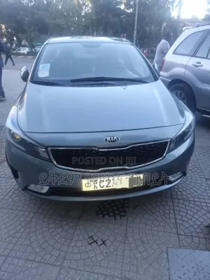 Photo - Kia Cerato 2018 Gray
