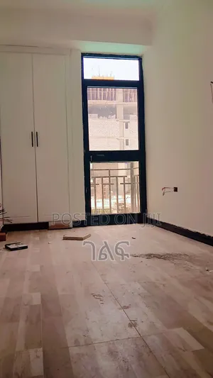 2bdrm Apartment in የግል ሪልስቴት አልሚ የገነባው, Bole for sale