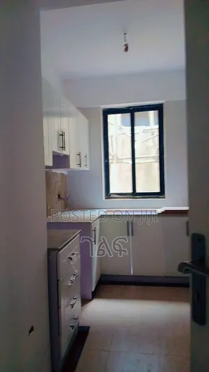 2bdrm Apartment in የግል ሪልስቴት አልሚ የገነባው, Bole for sale