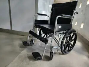 Photo - Wheelchair6用wheelchair6見wheelchair4受wheelchair9上whechair