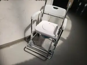 Comode Chair With Four Mini Wheel4覶commode Mini Wheel Chair