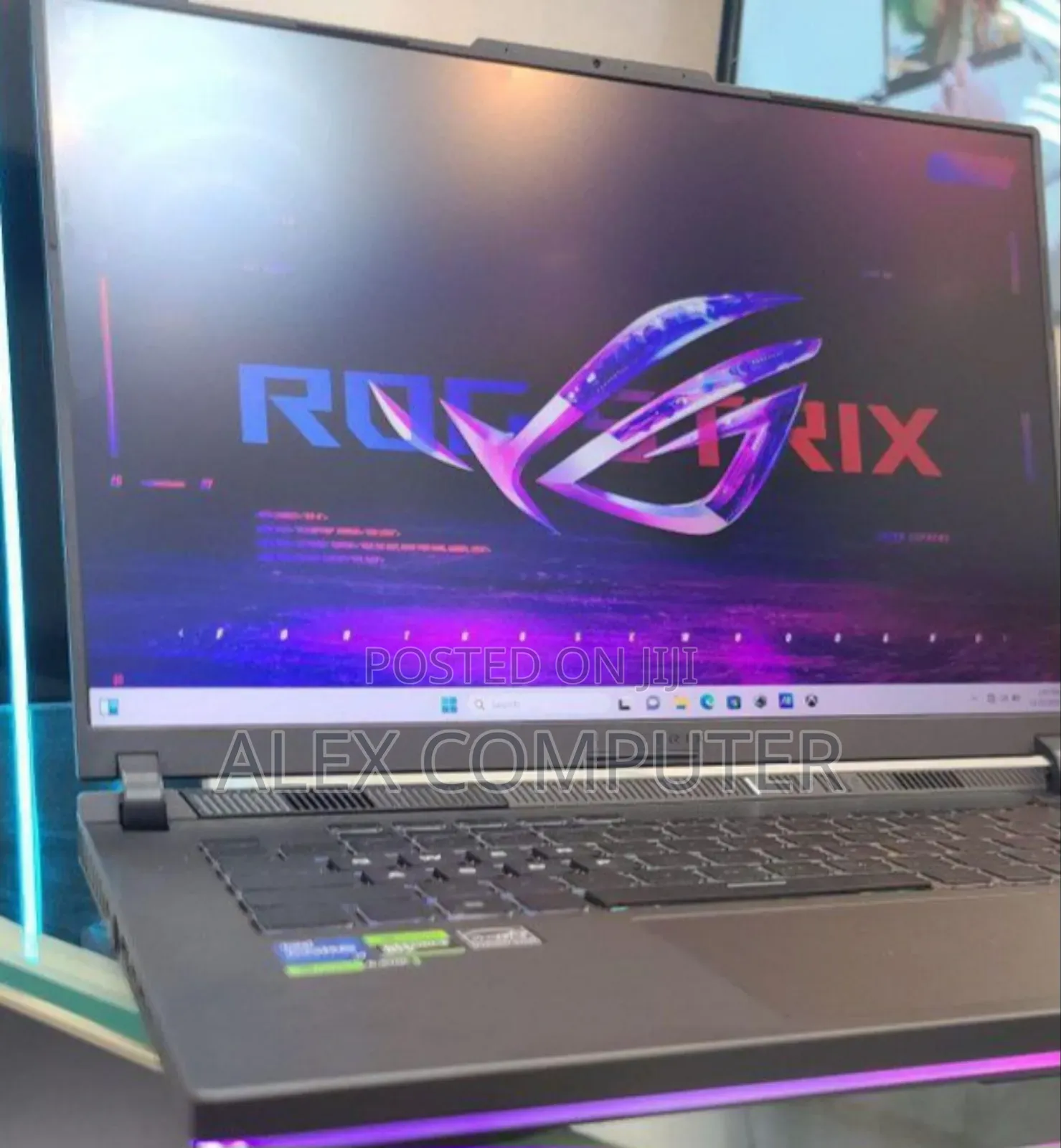 New Laptop Asus ROG Strix G15 16GB Intel Core I7 SSD 1T