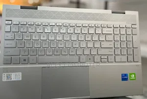 New Laptop HP Envy X360 16GB Intel Core I5 SSD 512GB