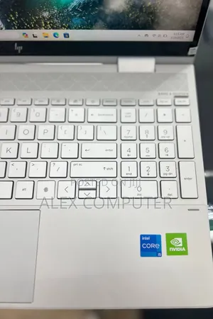 New Laptop HP Envy X360 16GB Intel Core I5 SSD 512GB