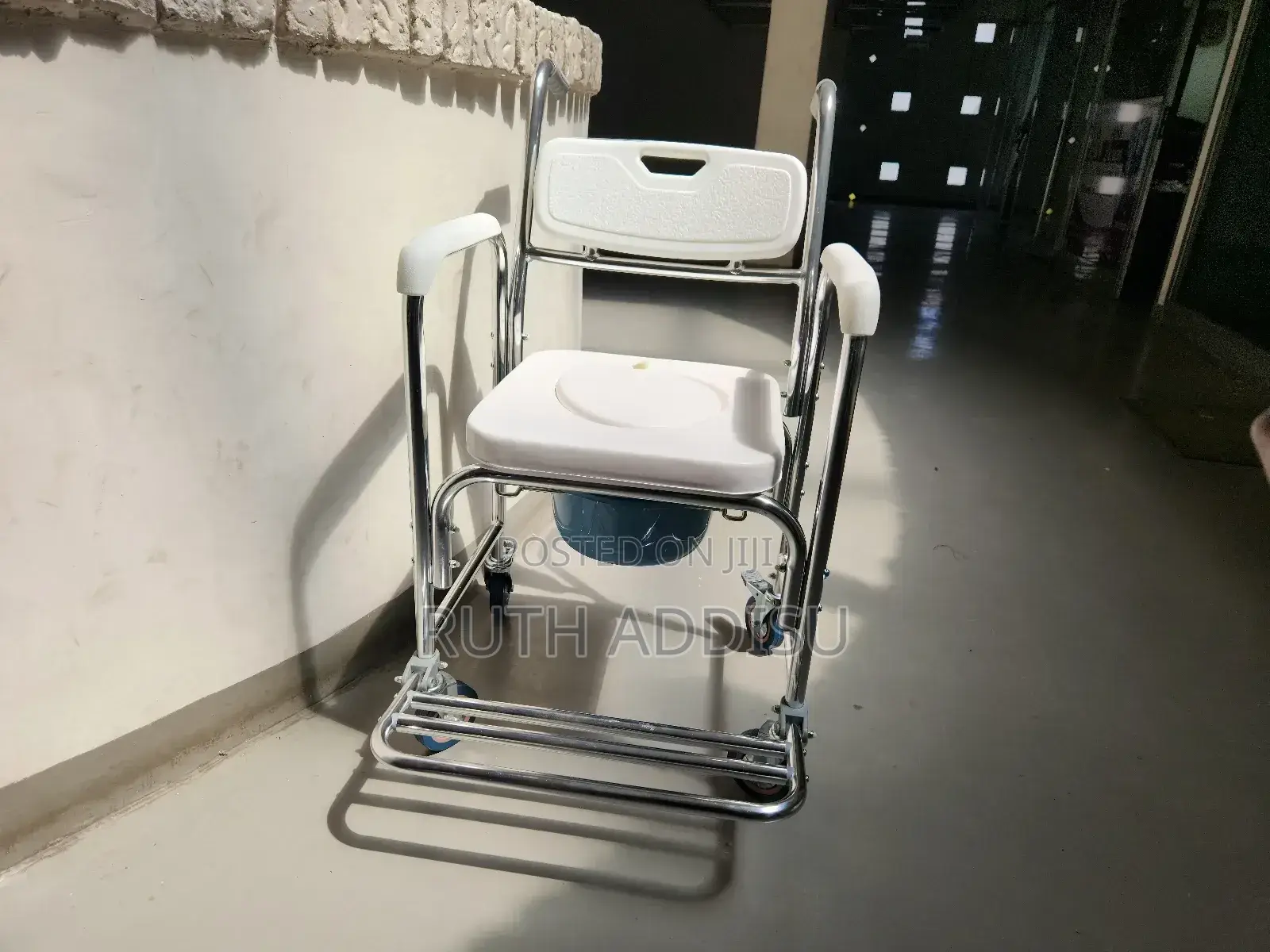 Wheel Chair7受commode Medical Toilet Chair3賄commode Chair Neq