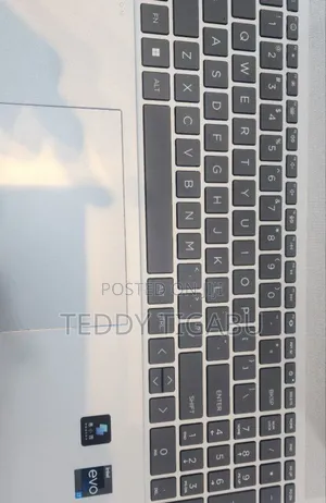 New Laptop HP Pavilion 15z 16GB Intel Core I7 SSD 1T