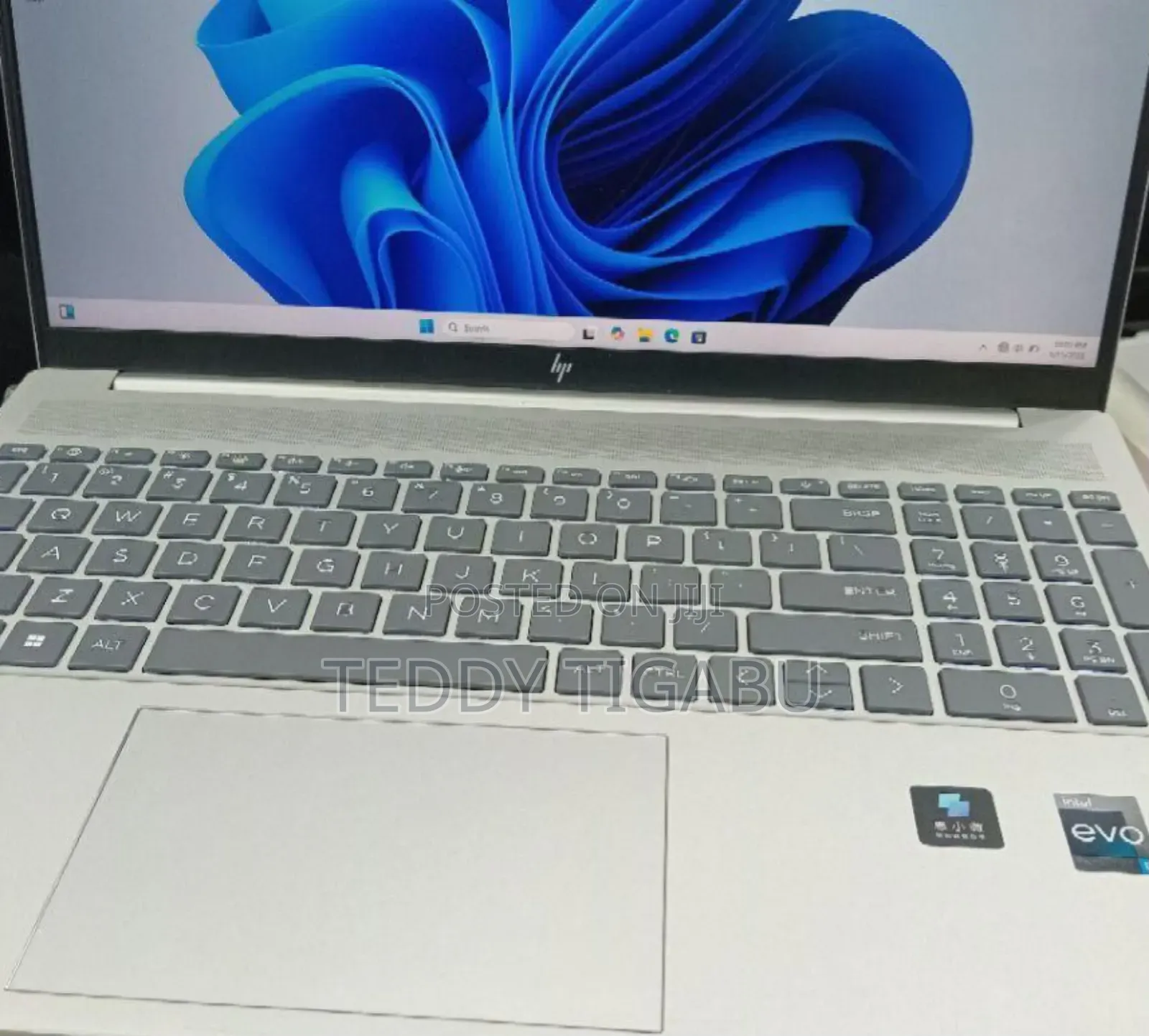 New Laptop HP Pavilion 15z 16GB Intel Core I7 SSD 1T