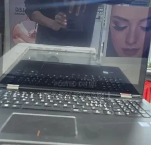 New Laptop Lenovo Yoga 710 8GB Intel Core I7 SSD 256GB