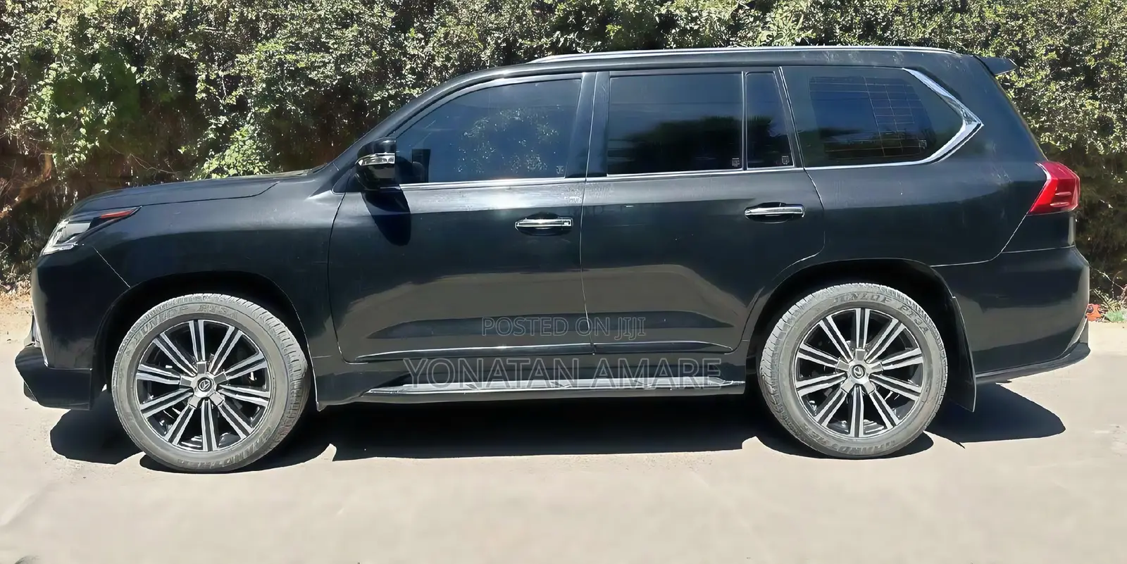 Lexus LX 570 AWD 2021 Black