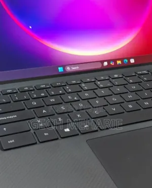 Photo - New Laptop Dell XPS 15 16GB Intel Core I7 SSD 512GB