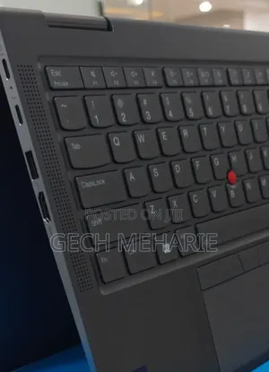 Photo - New Laptop Lenovo Thinkpad X1 Yoga 32GB Intel Core I7 SSD 1T
