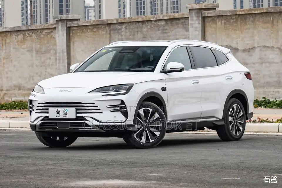 New BYD Song Plus 2024 White