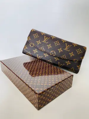 Photo - Louis Vuitton