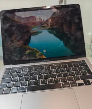 New Laptop Apple MacBook Pro 2022 M2 8GB Apple M2 Ultra SSD 256GB