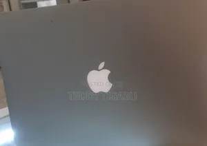 New Laptop Apple MacBook Air 2017 8GB Intel Core I7 SSD 128GB