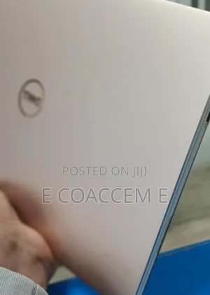 New Laptop Dell 8GB Intel Core I7 SSD 512GB