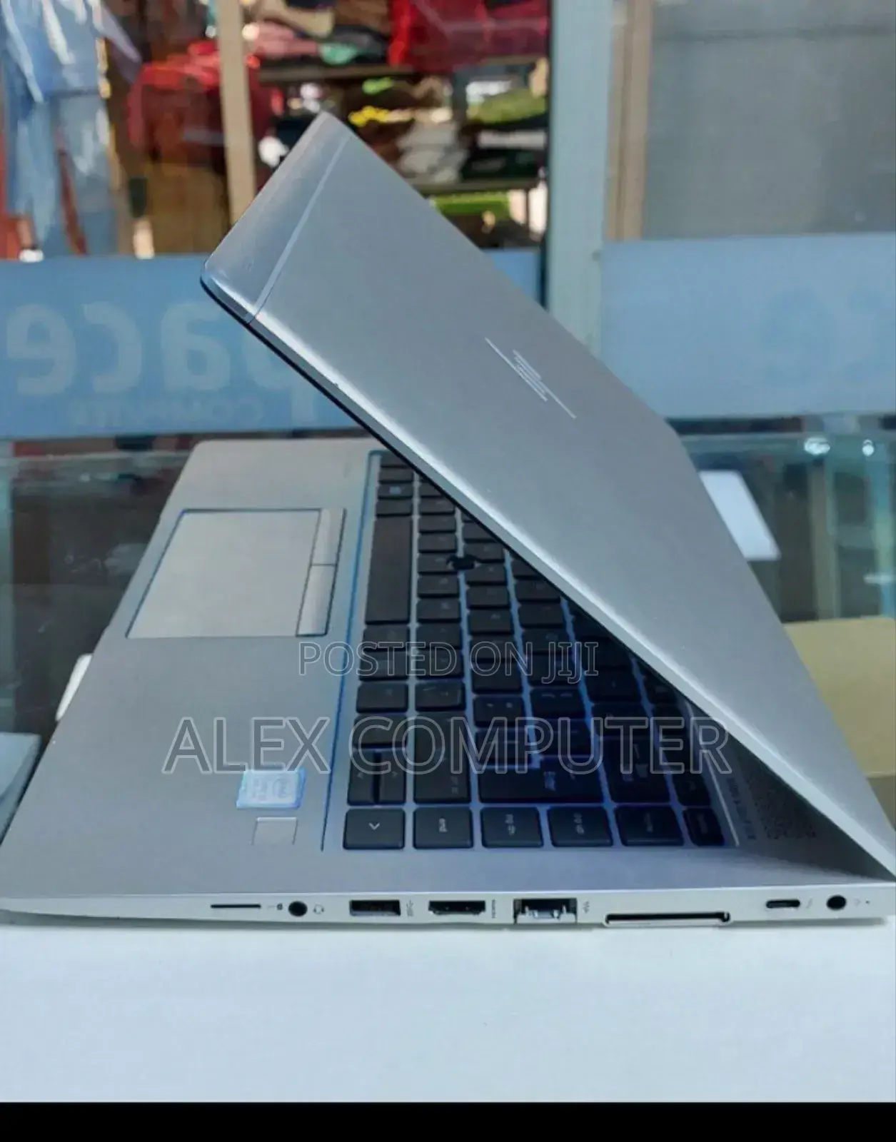 New Laptop HP EliteBook 840 G5 16GB Intel Core I5 SSD 512GB